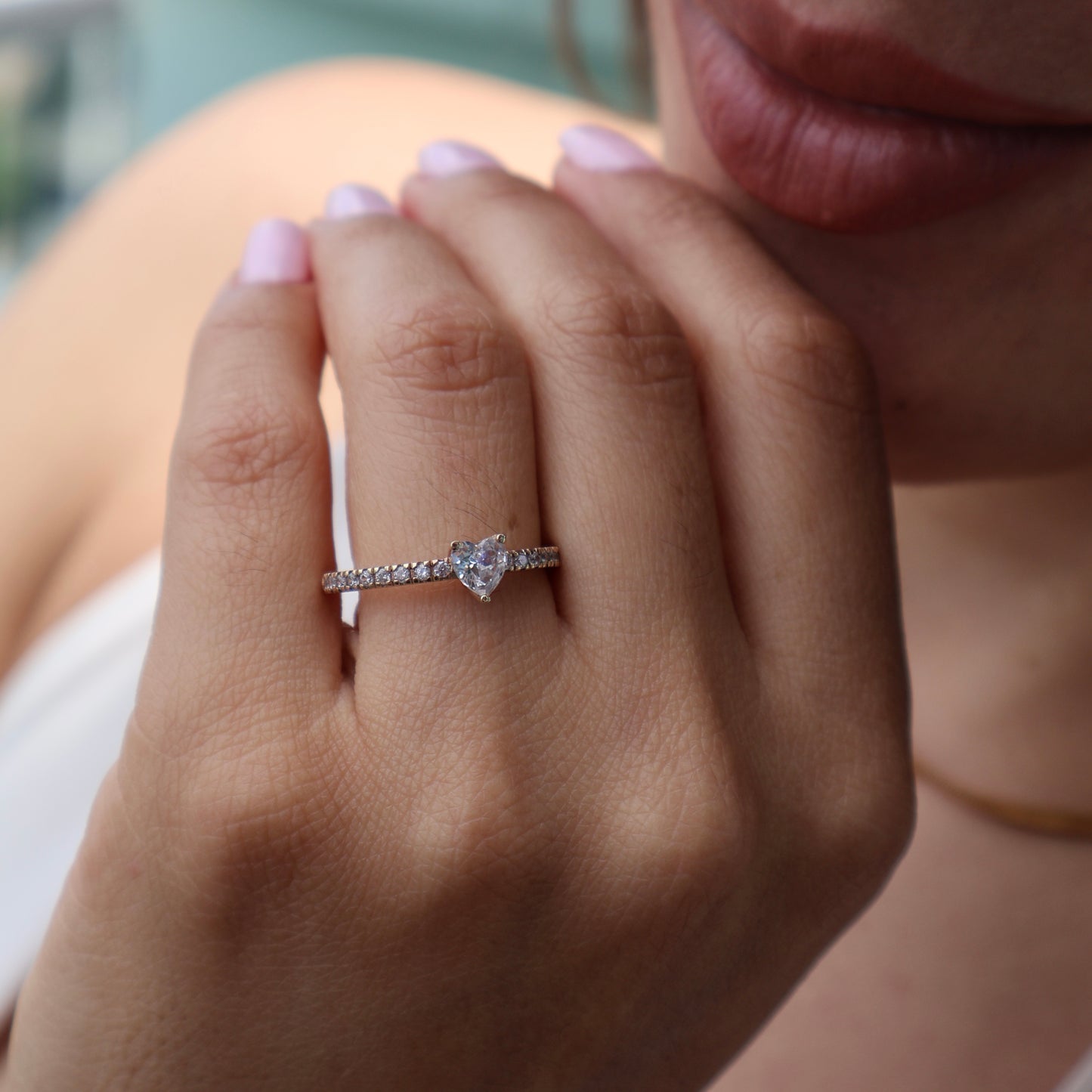 Anillo Amoret en oro amarillo 10k