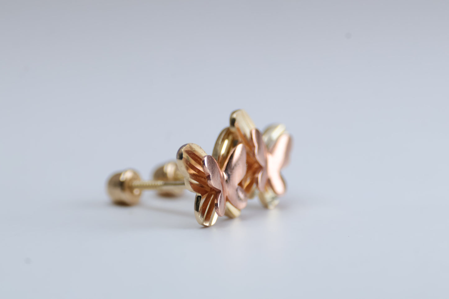 Broqueles Mariposa Doble en oro Amarillo 10k Cod.14949