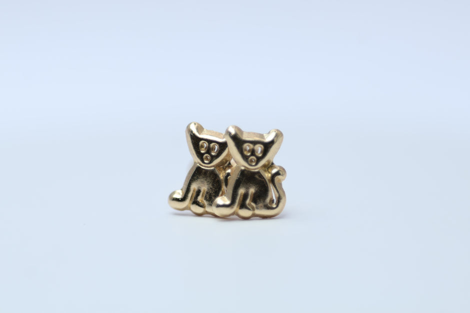 Broqueles Gato en Oro Amarillo 10k Cod.1919-31 6.5mm