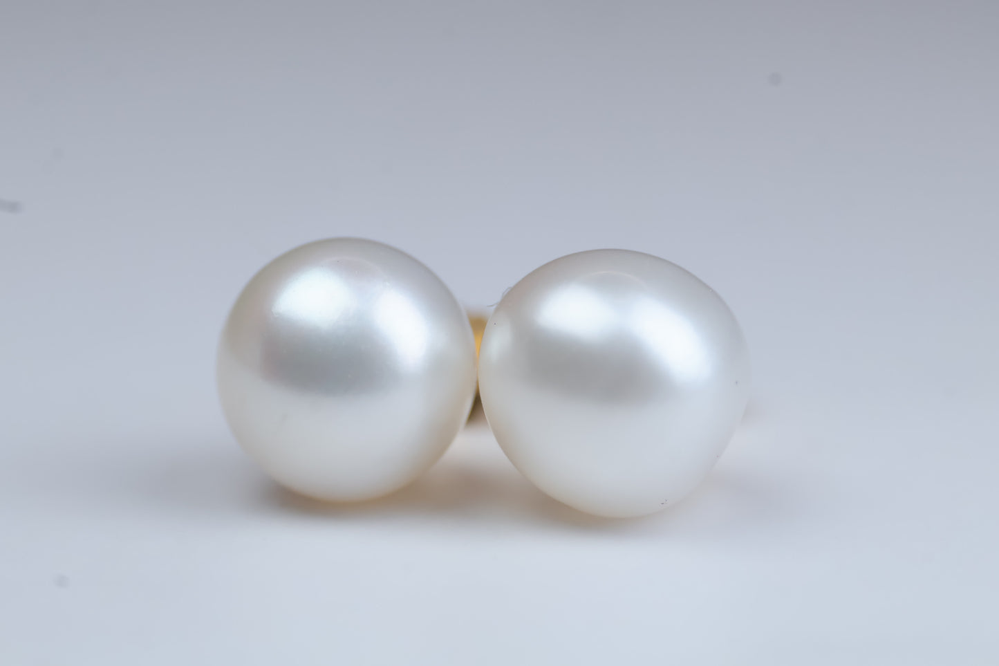 Broqueles Perla en oro Amarillo 10k Cod.BO76 7mm