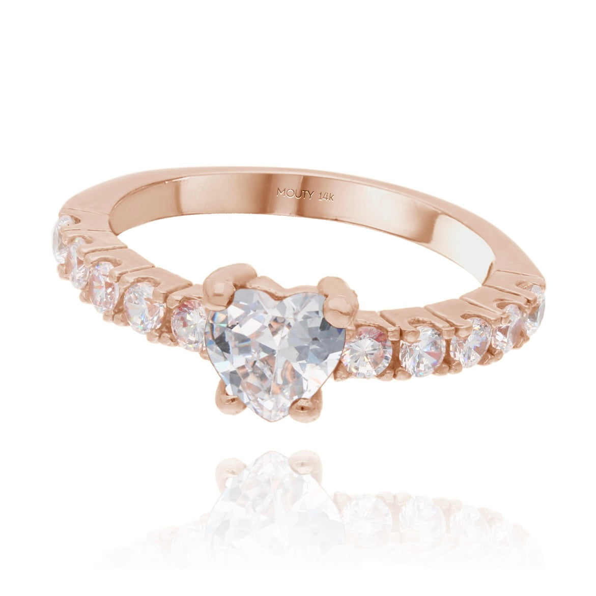Anillo Amour en Oro .50 ct