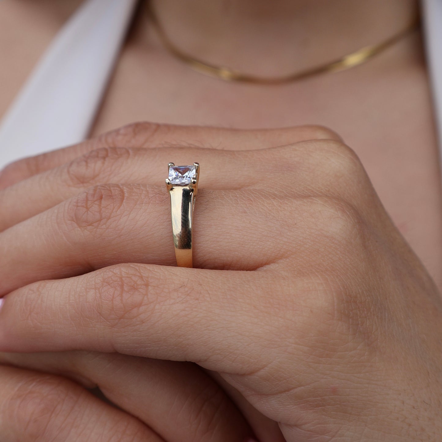 Anillo en Oro Amarillo 14k con Circonia Mod. 15153