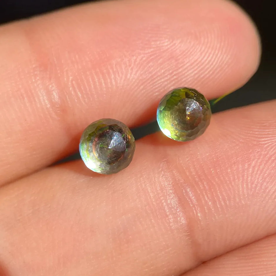 Broqueles Bola Tornasol en Oro Amarillo 10k Cod. BRO183 6mm