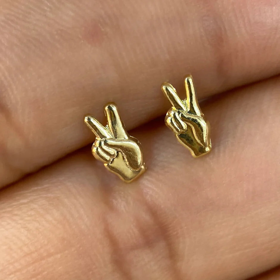 Broqueles Mano Paz y Amor en Oro Amarillo 10k Cod. BRO199 8mm