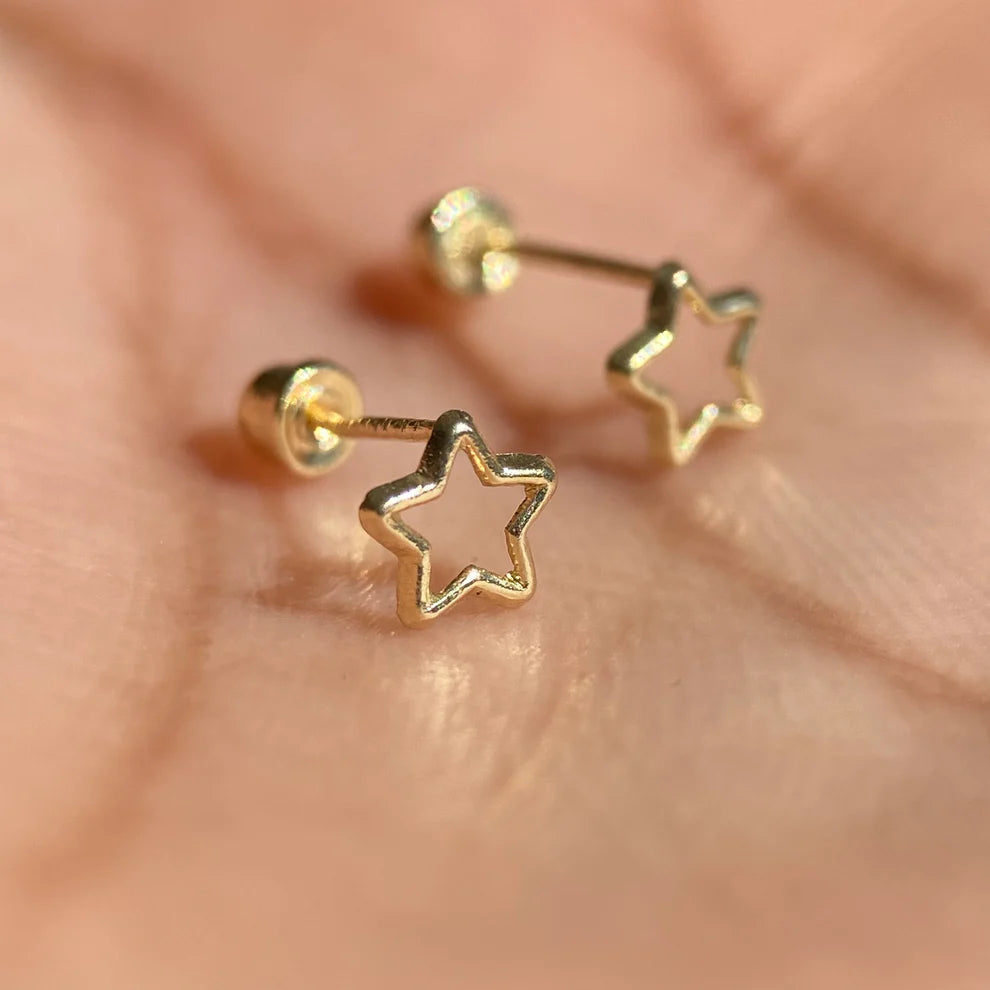 Broqueles Silueta Estrella en Oro Amarillo 10k Cod. BRO311 4.5mm