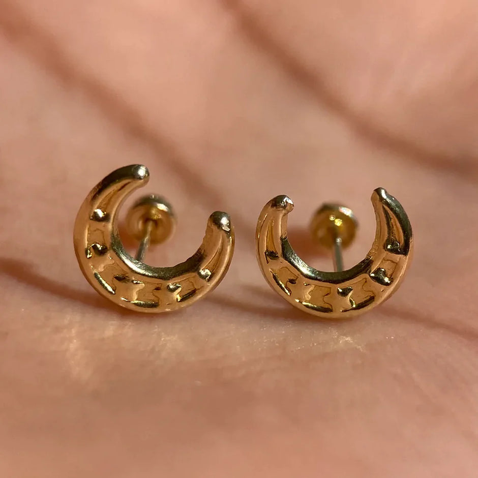 Broqueles Luna con Estrella en Oro Amarillo 10k Cod. Bro323