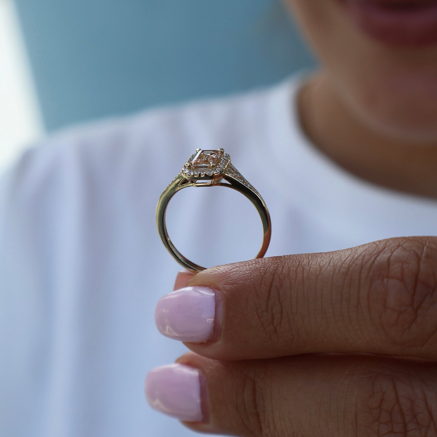 Anillo en Oro Amarillo 14k con Circonia Mod.16004