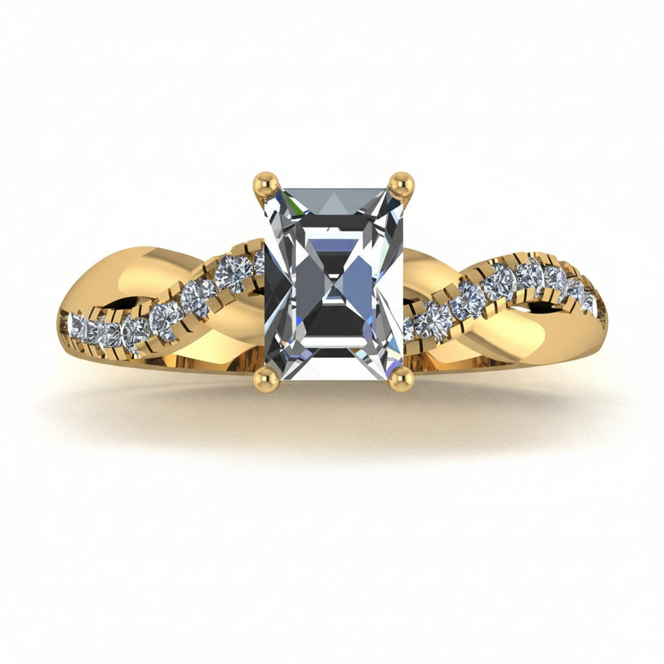 Anillo Zacil en Oro corte esmeralda