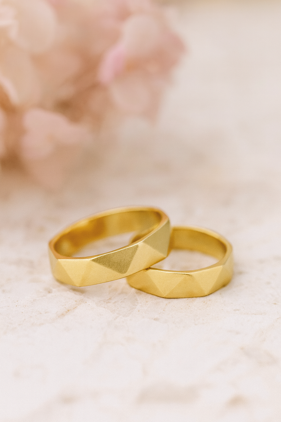 Dúo de argollas William en Oro amarillo 5mm