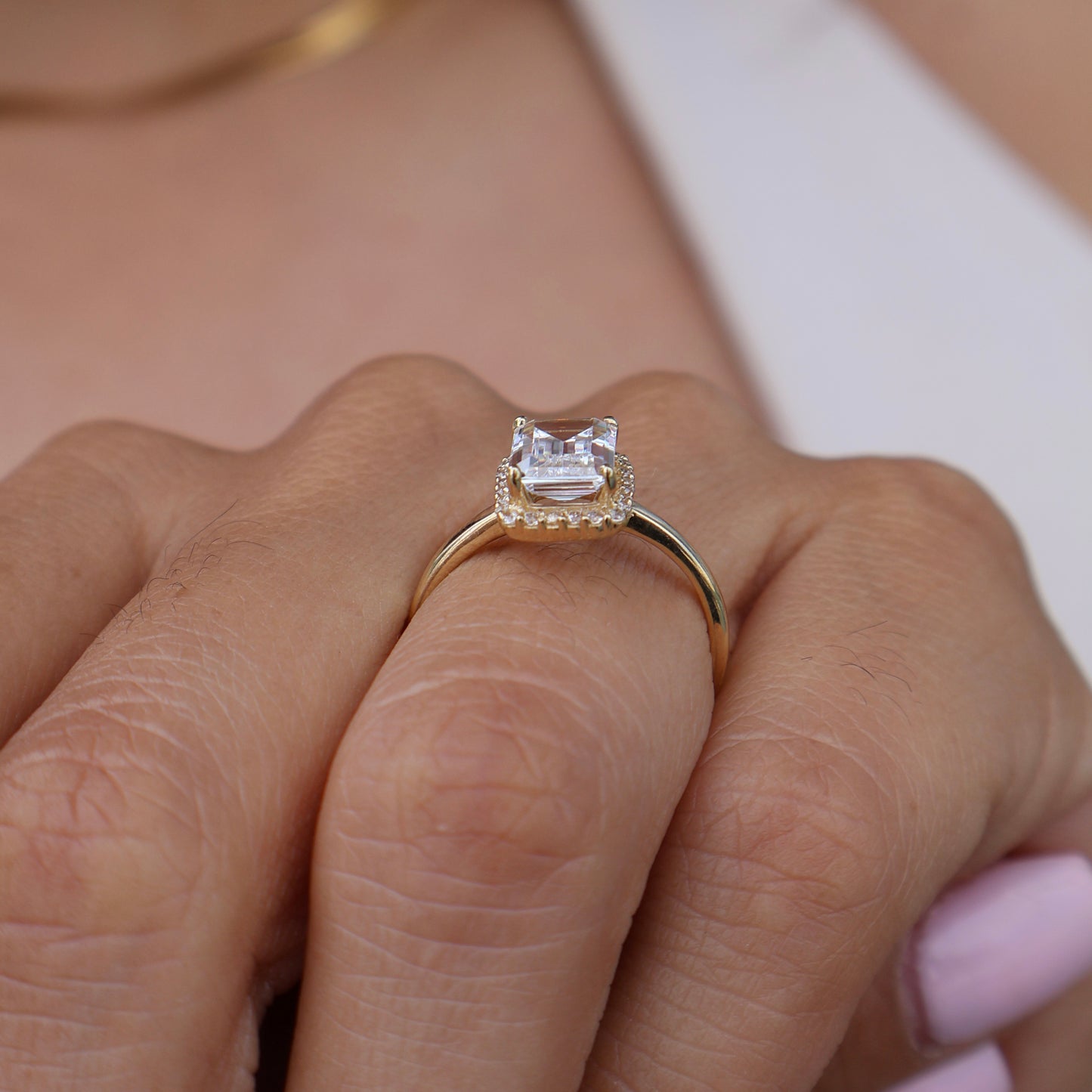 Anillo en Oro Amarillo 14k con Circonia Mod.16002