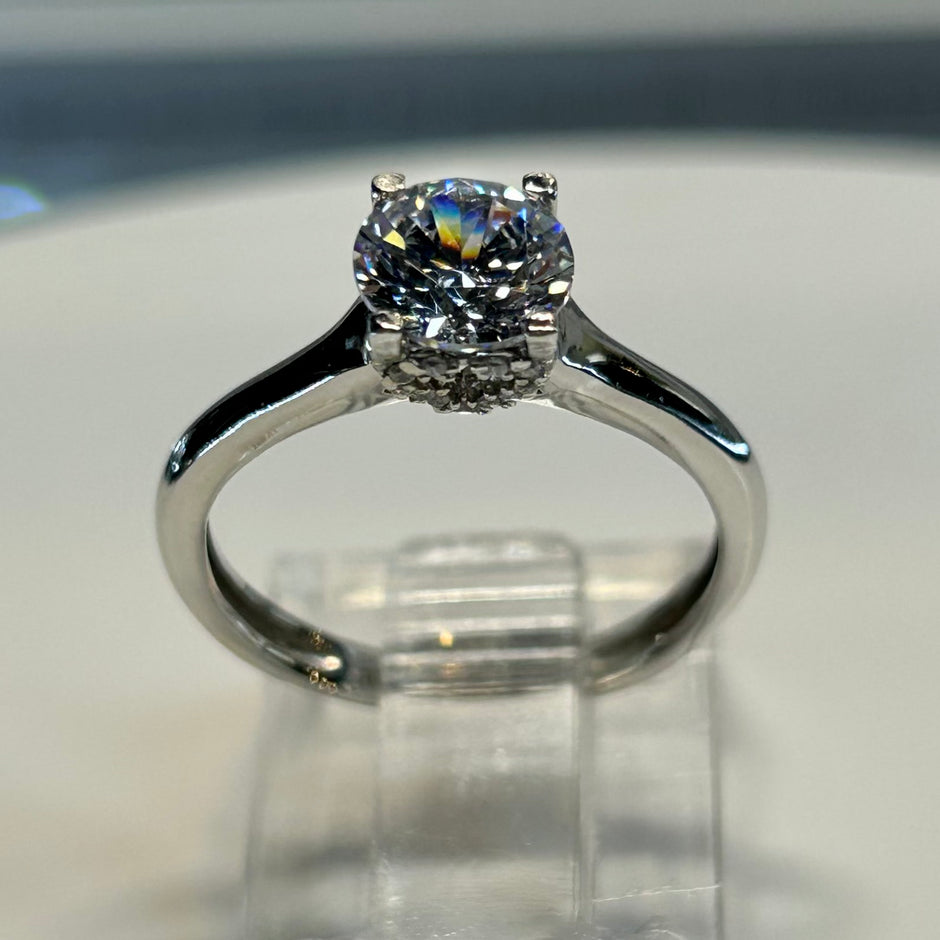 Anillo de compromiso en oro