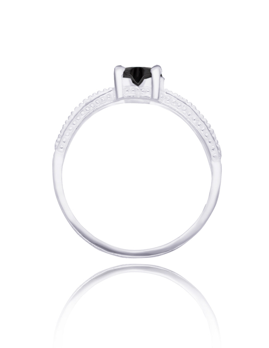 Anillo Fanny en plata con circonia negra
