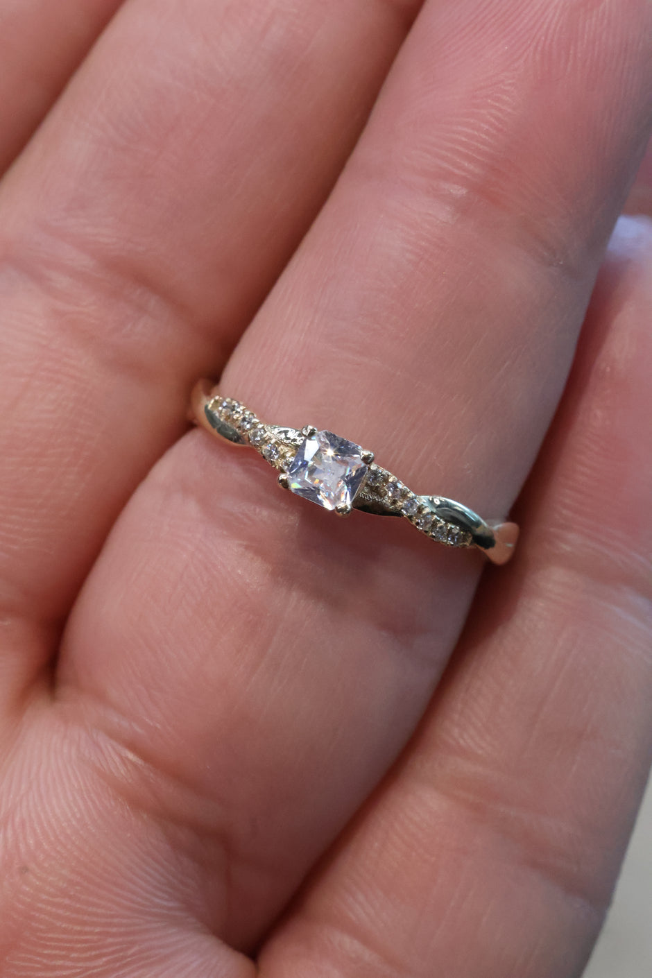 Anillo Merly en Oro Amarillo 14k