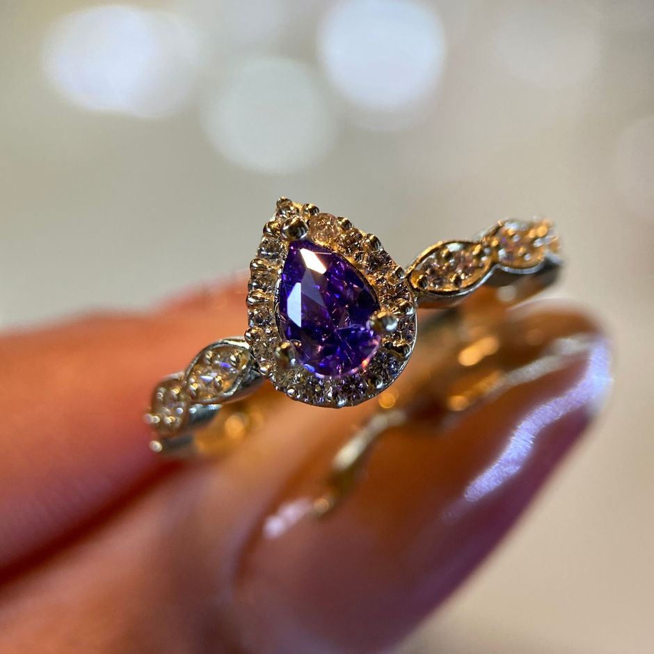 Anillo de compromiso en oro