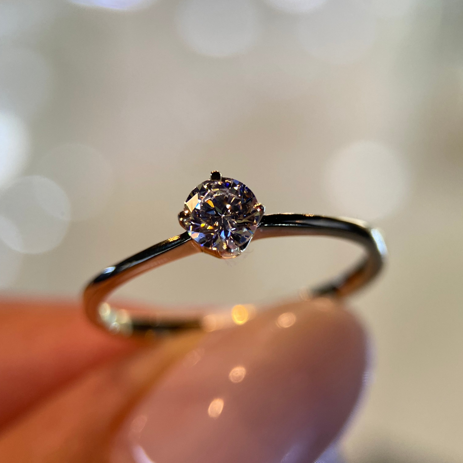 Anillo Rosalind en oro