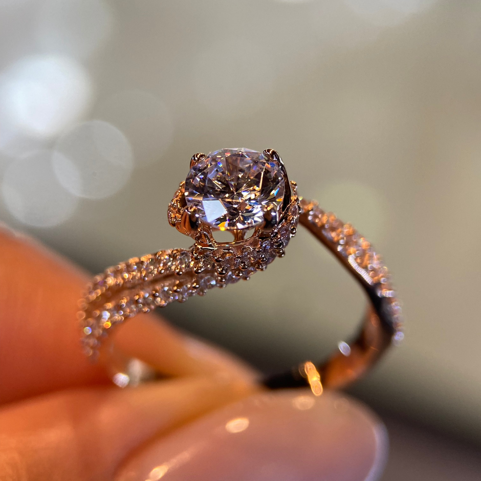 Anillo de compromiso en oro