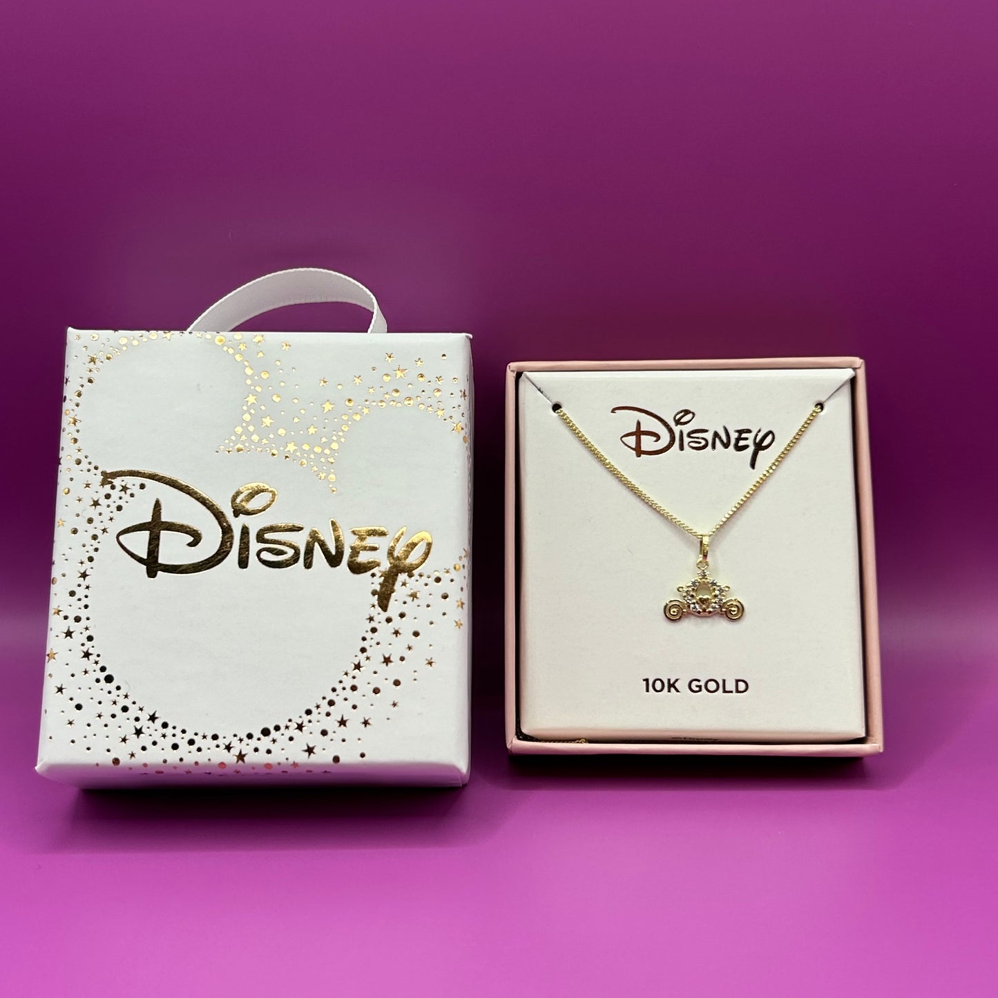 Collar Carruaje con circonias en oro amarillo 10k Disney®️ (50cm)