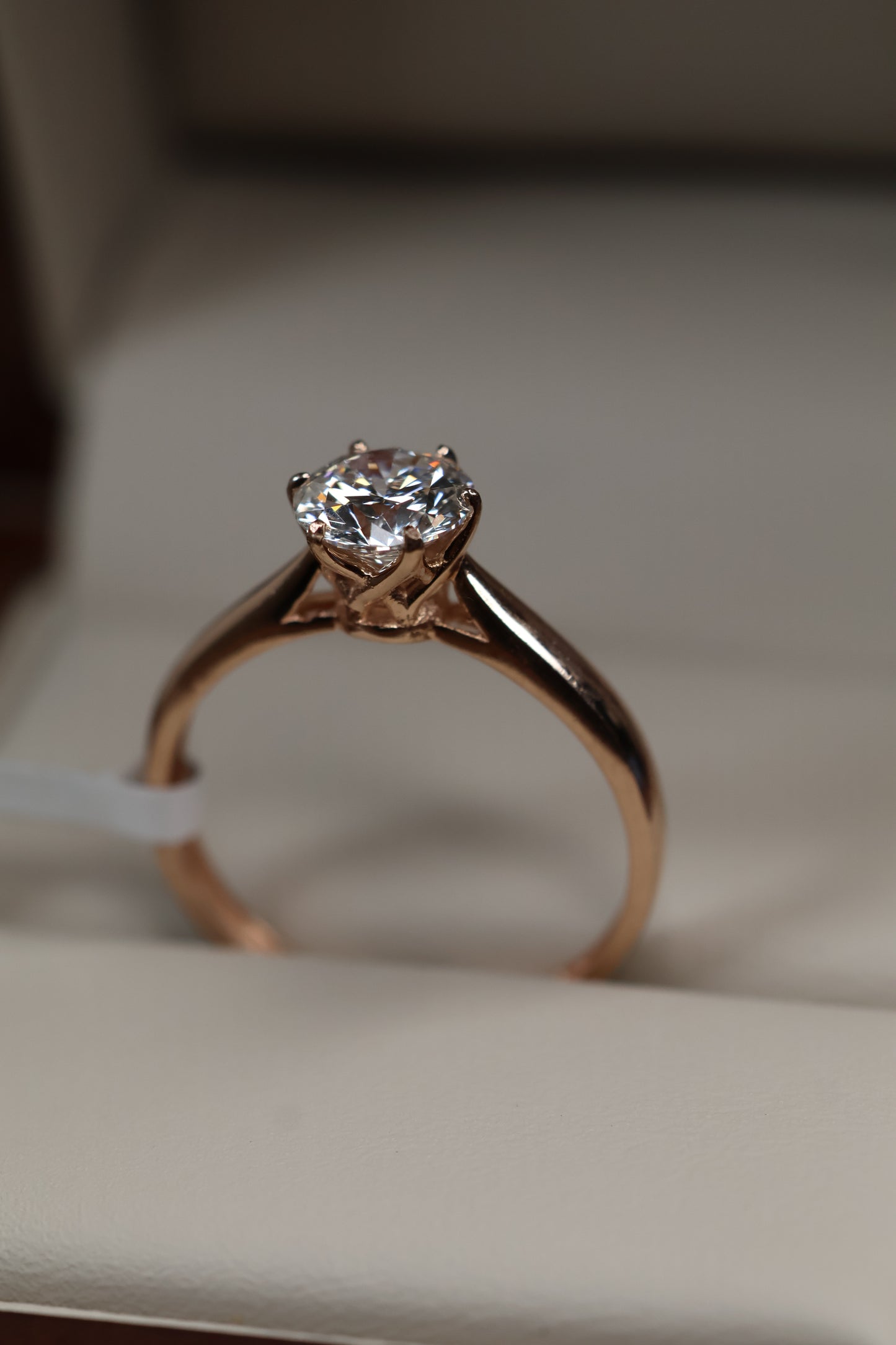 Anillo en Oro Rosa 14k con Moissanita 1.0ct Mod.15900