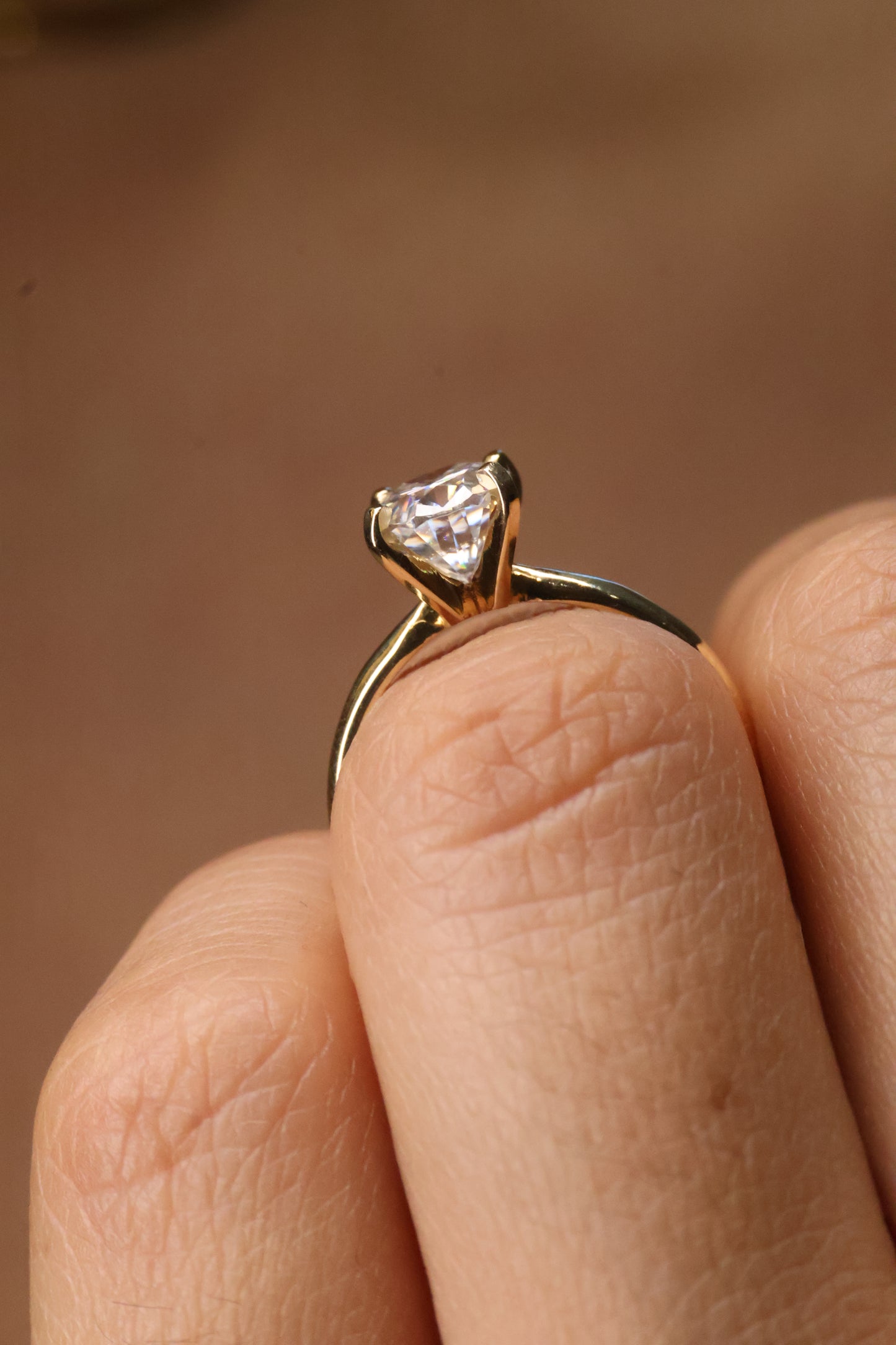 Anillo Emily en Oro Amarillo 14k con Moissanita 1.5ct Mod.15969