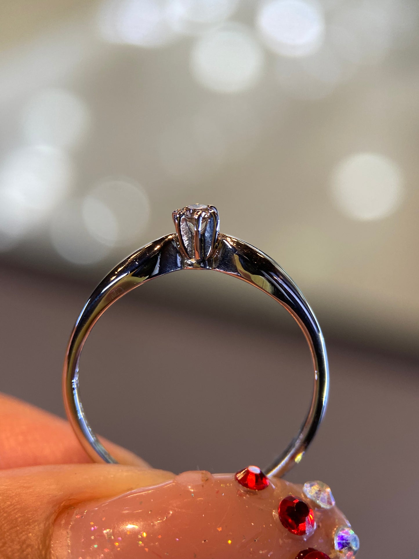 Anillo en Oro Blanco de 14k con Diamante Natural .08cts Mod: OF1763