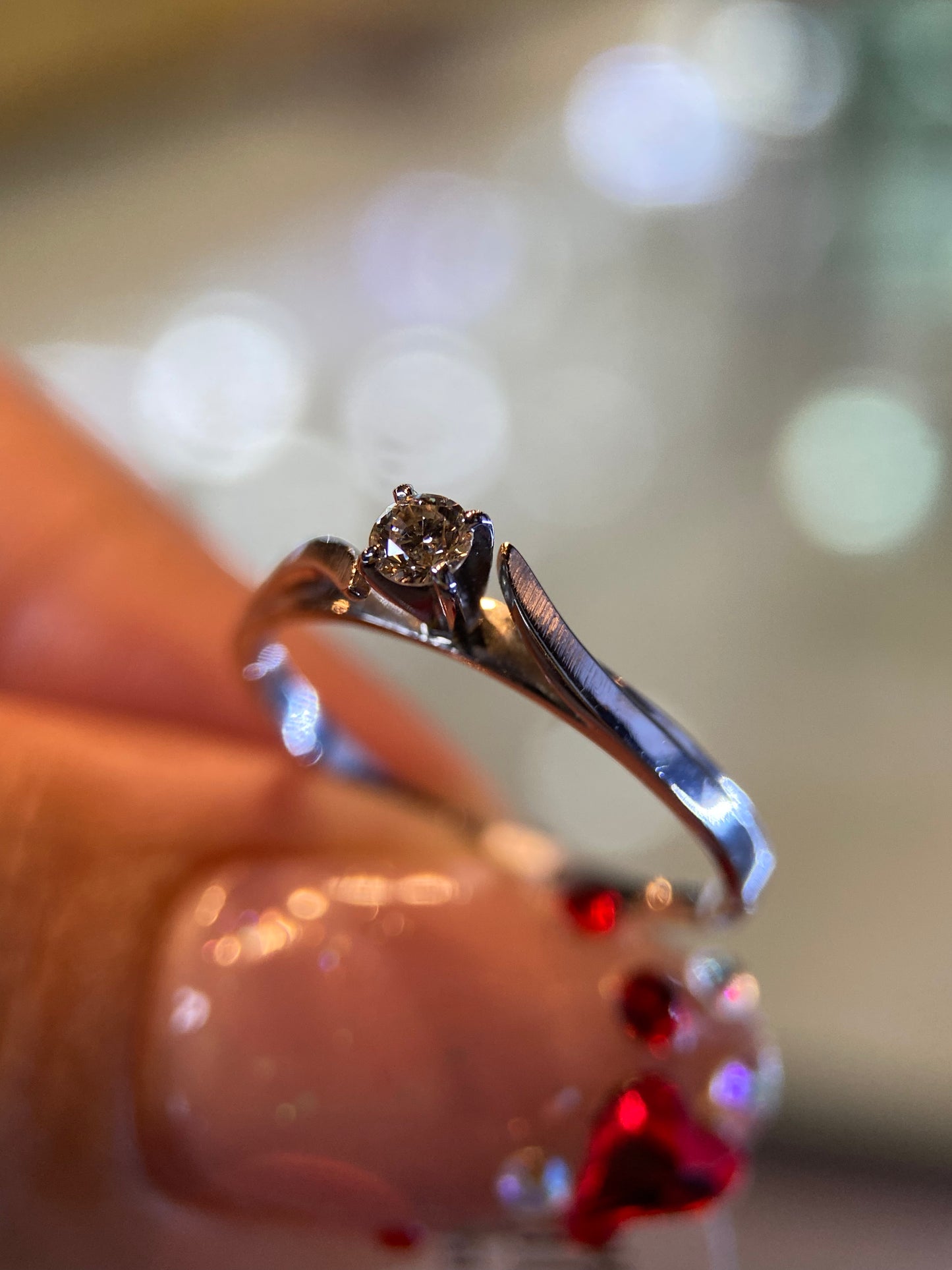 Anillo en Oro Blanco de 14k con Diamante Natural .14cts Mod: OF1885