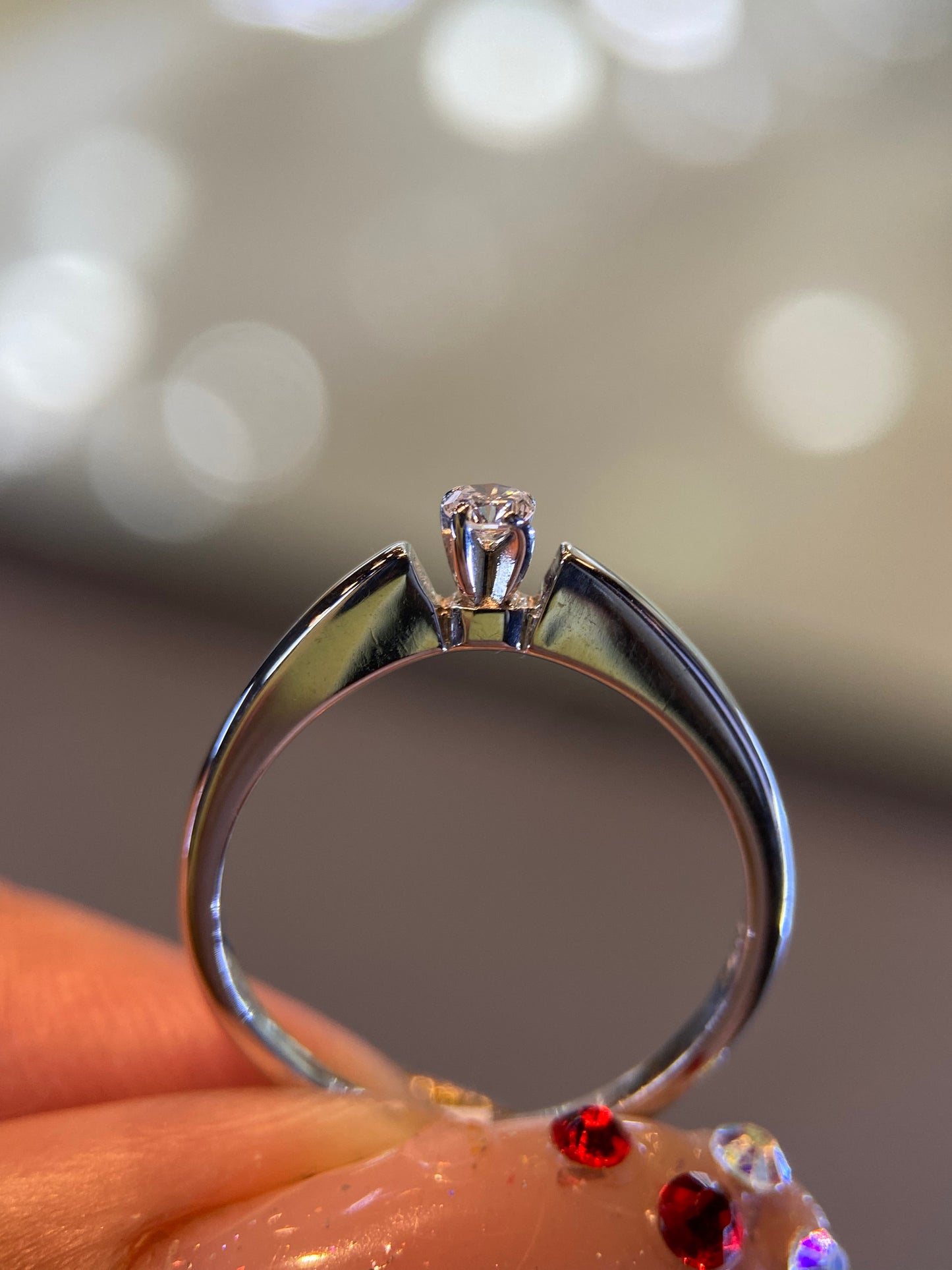 Anillo en Oro Blanco de 14k con Diamante Natural .15cts Mod: OF1890