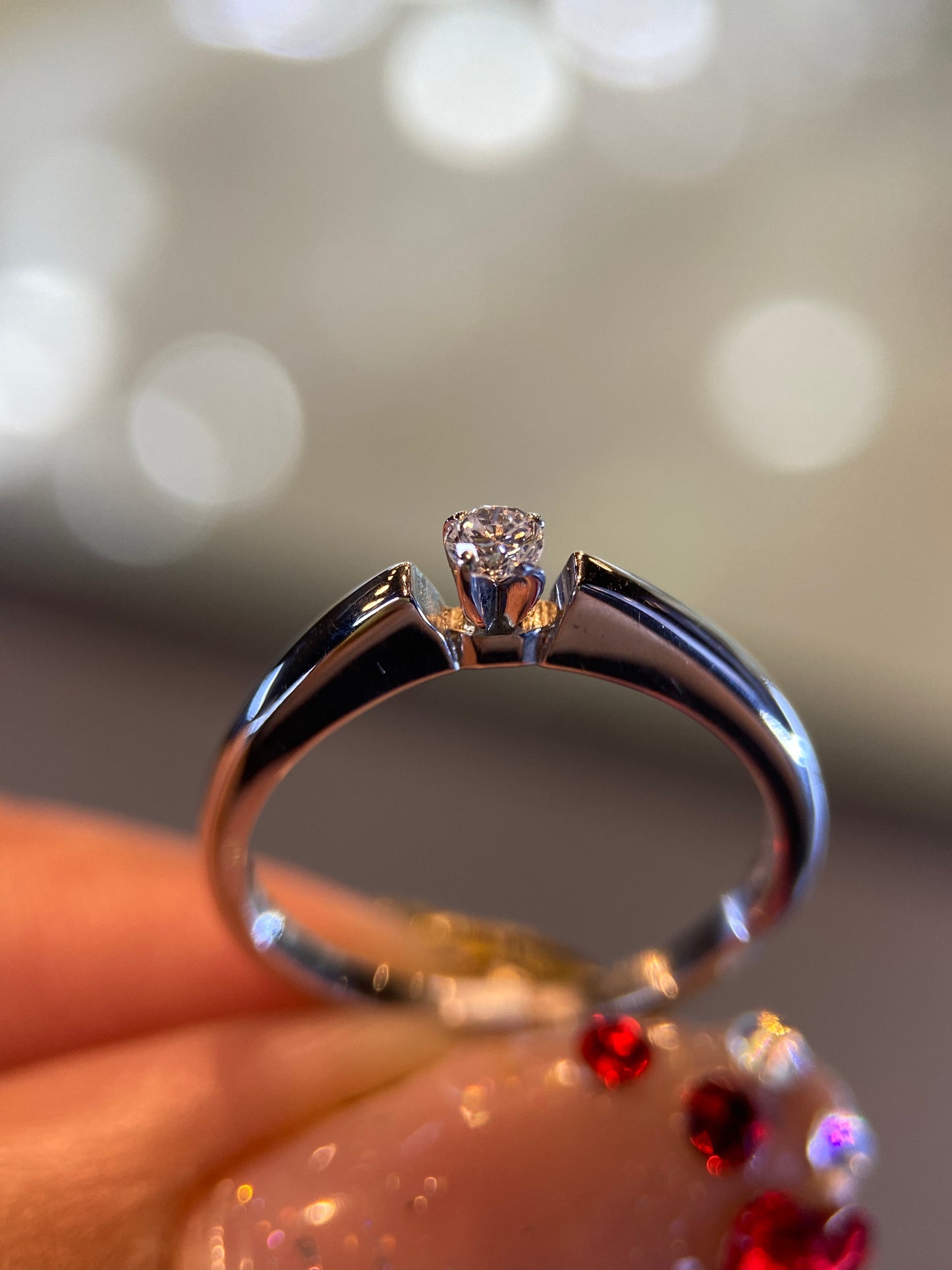 Anillo en Oro Blanco de 14k con Diamante Natural .15cts Mod: OF1890