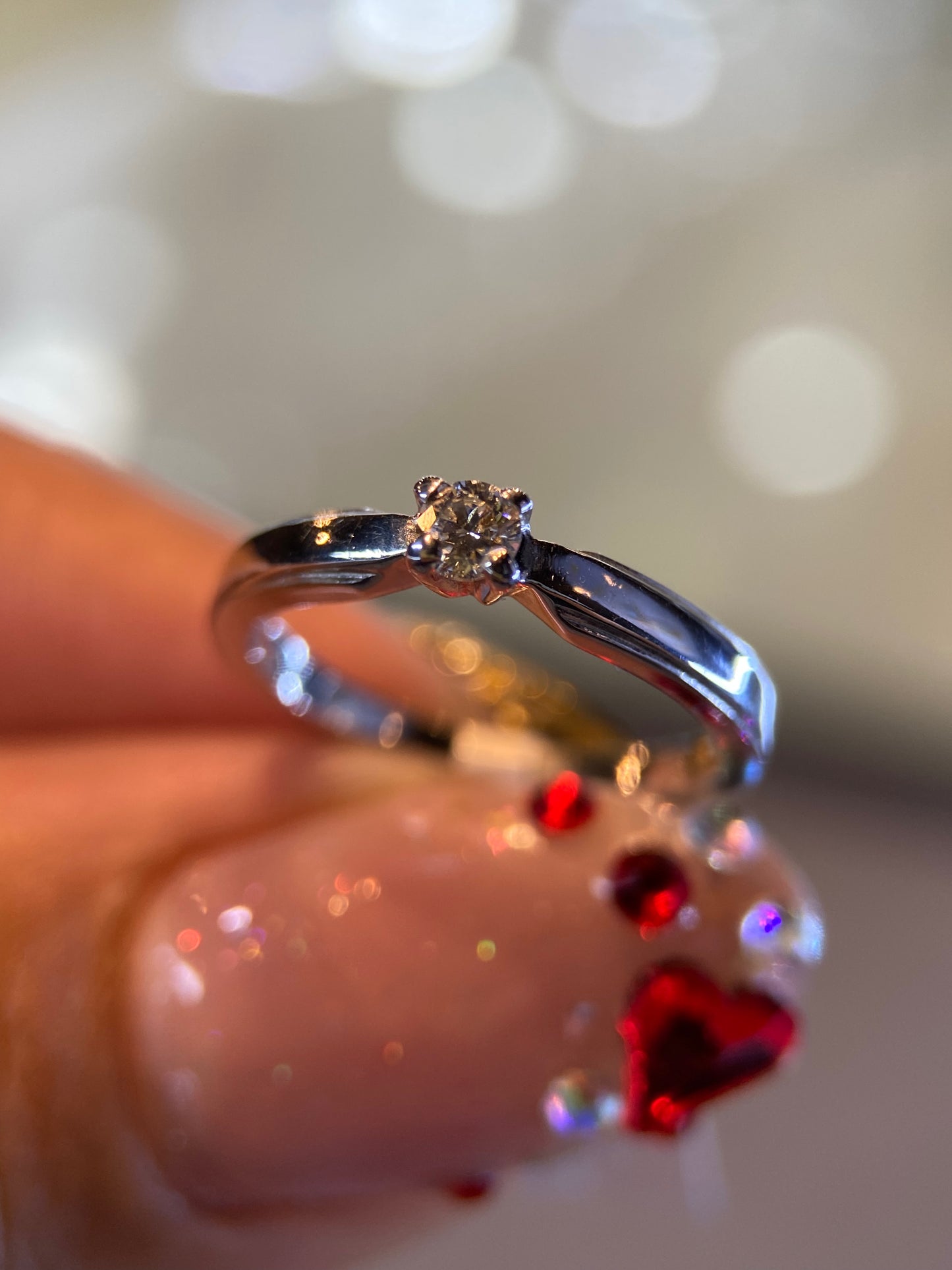 Anillo en Oro Blanco de 14k con Diamante Natural .10cts Mod: OF1582