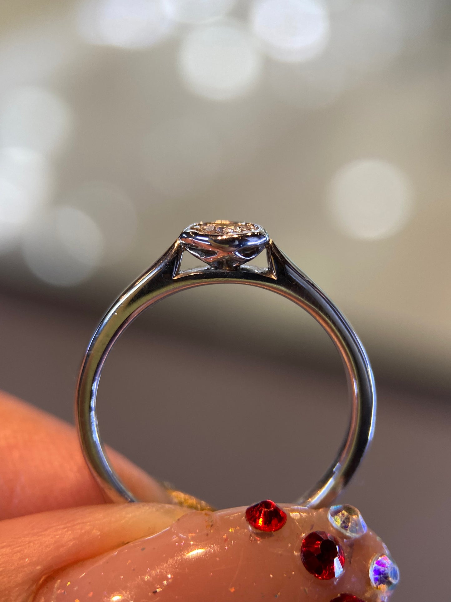 Anillo en Oro Blanco de 14k con Diamante Natural .13cts  Mod: OF2028