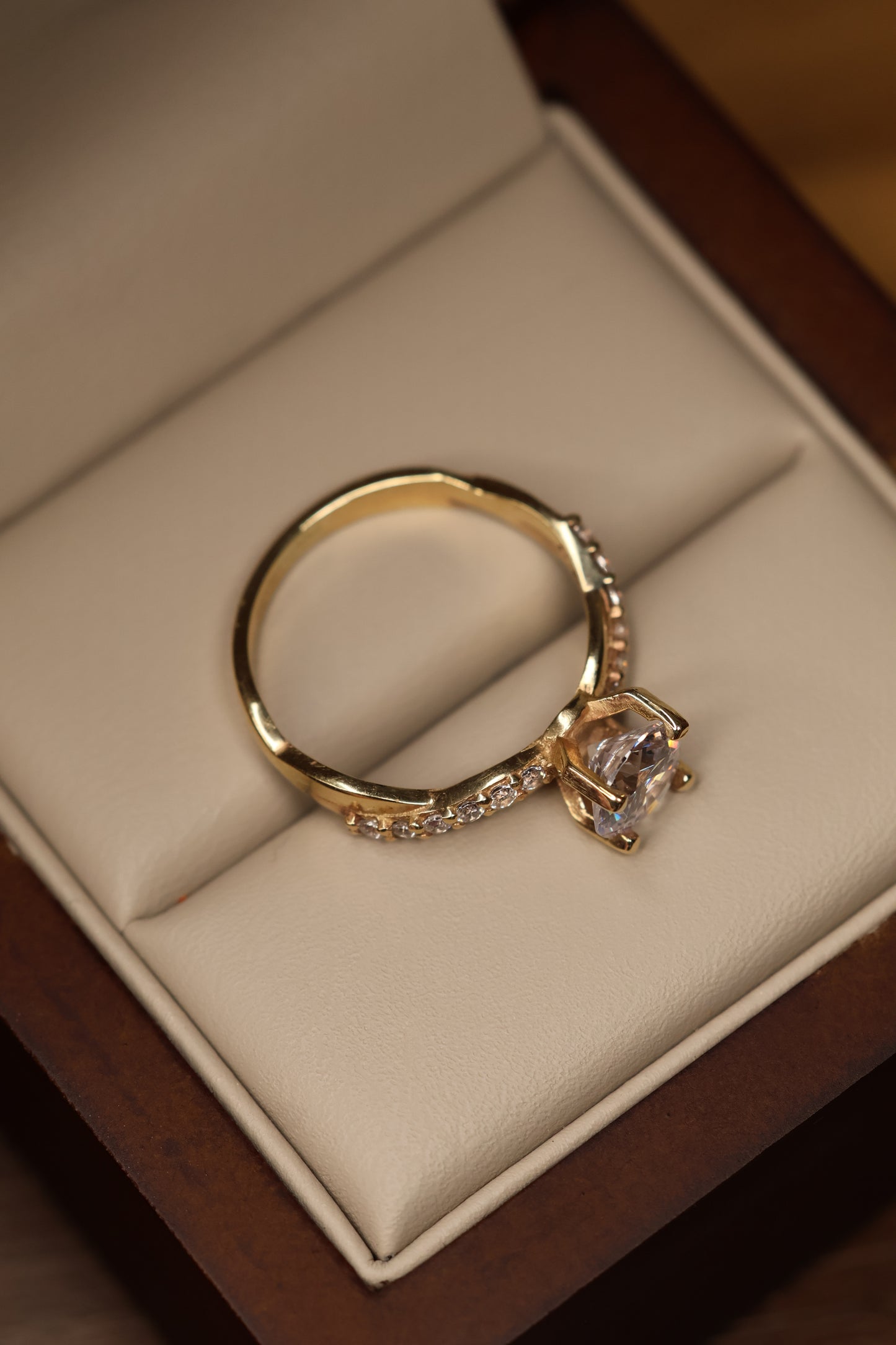 Anillo Charlize en Oro 1.00 ct