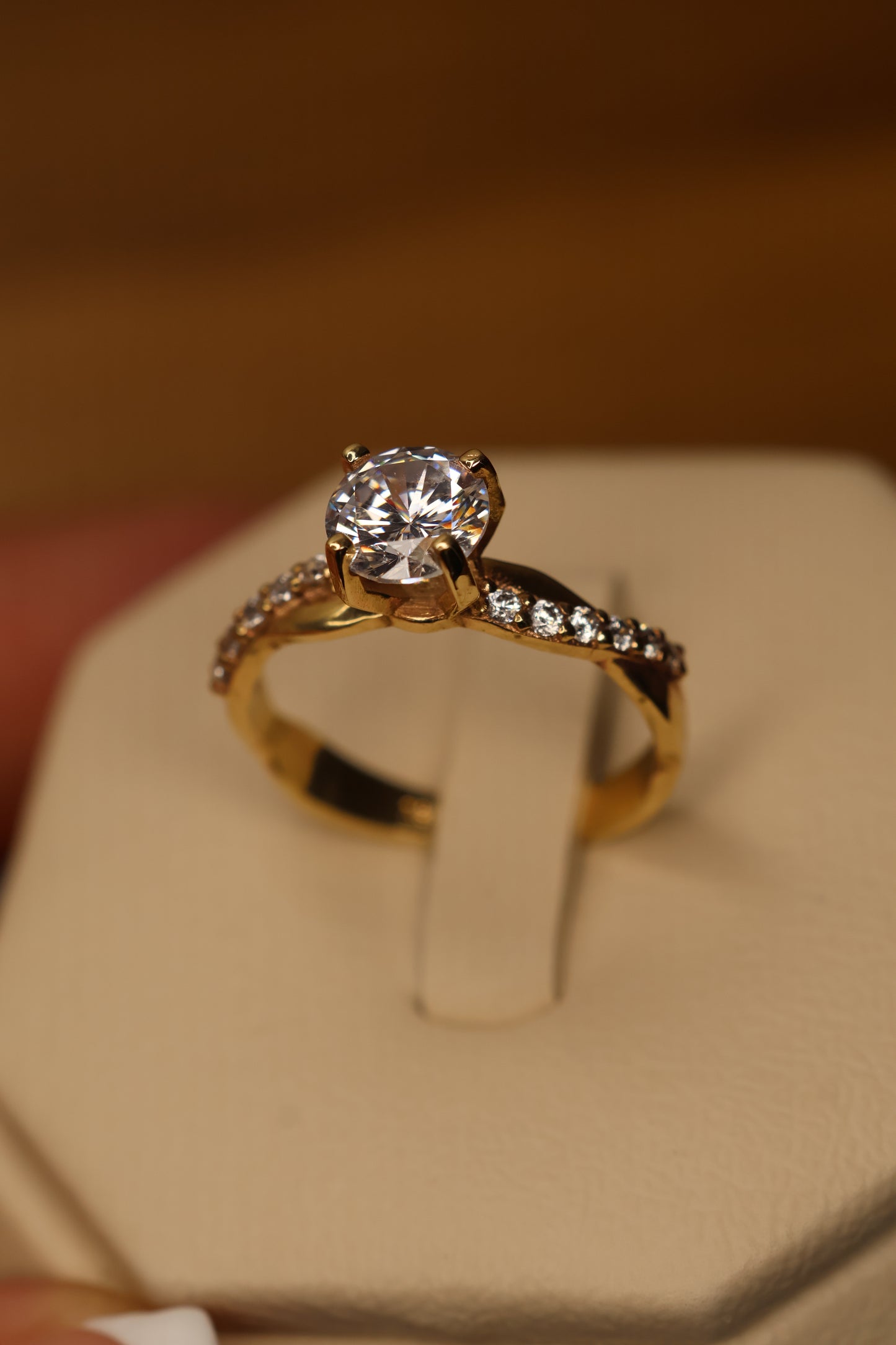 Anillo Charlize en Oro 1.00 ct