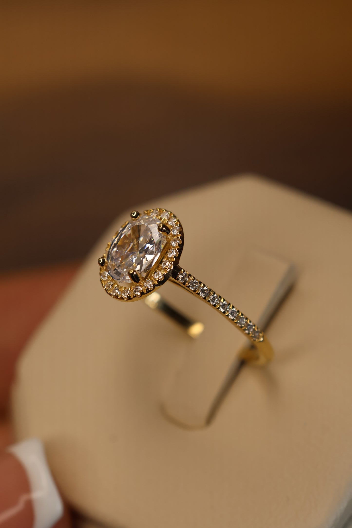 Anillo en Oro Amarillo 14k con Circonia Mod.15897
