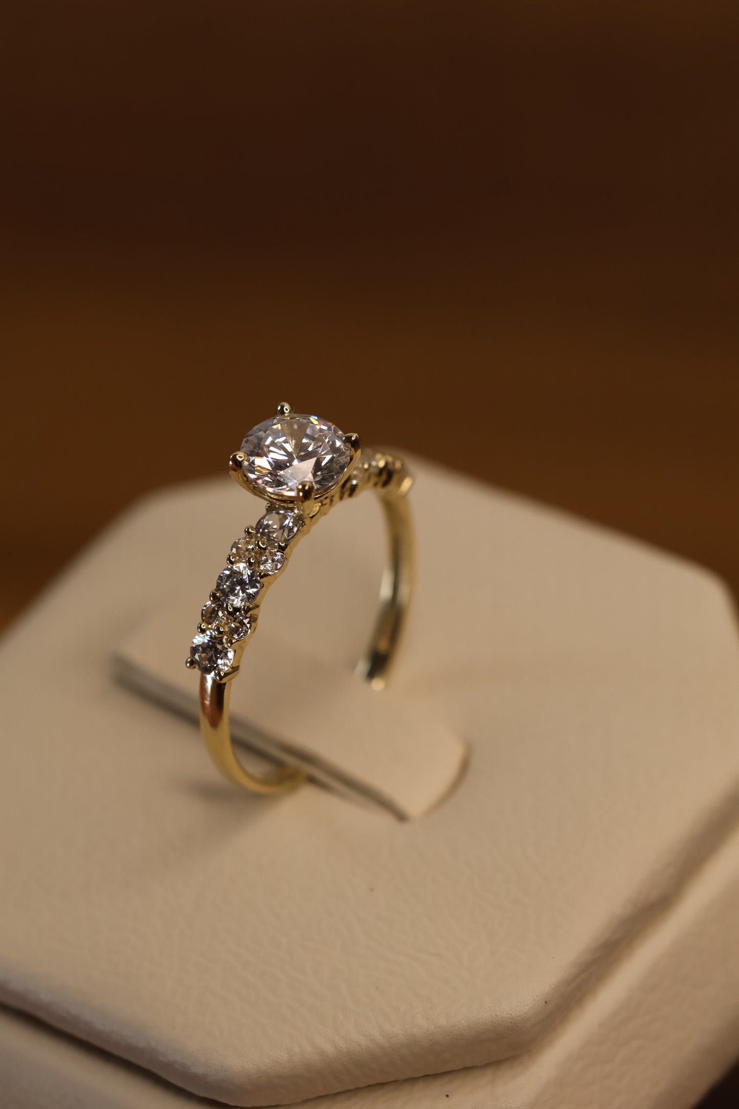 Anillo Danna en Oro 1.00 ct