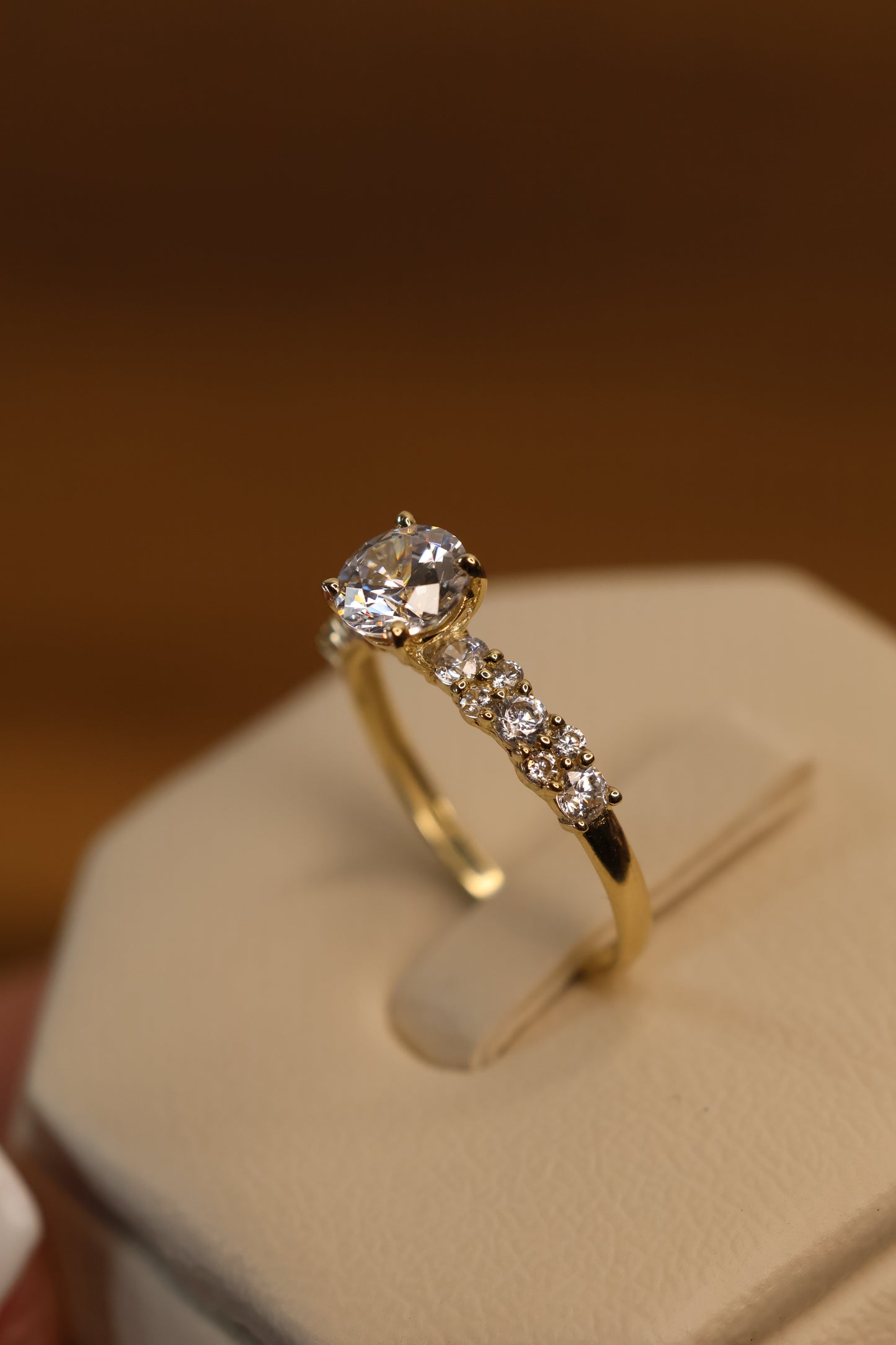 Anillo Danna en Oro 1.00 ct