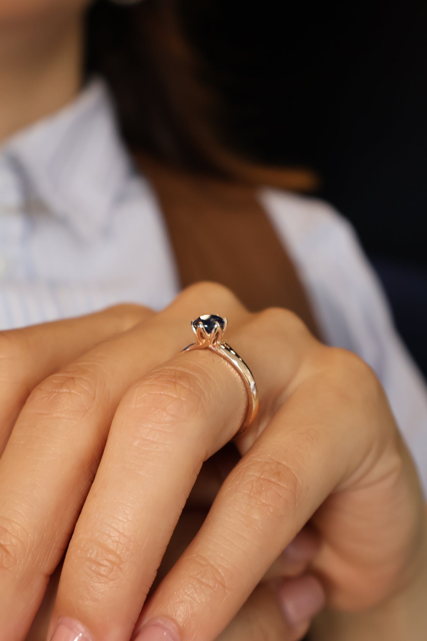 Anillo Eleanor en Oro Zafiro 1.2 ct