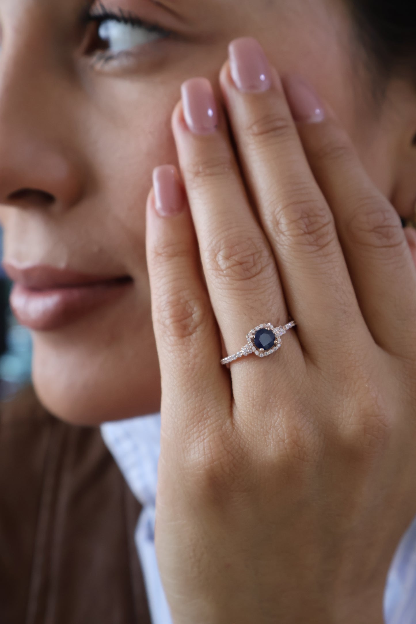 Anillo Margot en Oro 14k con Zafiro 0.52 ct
