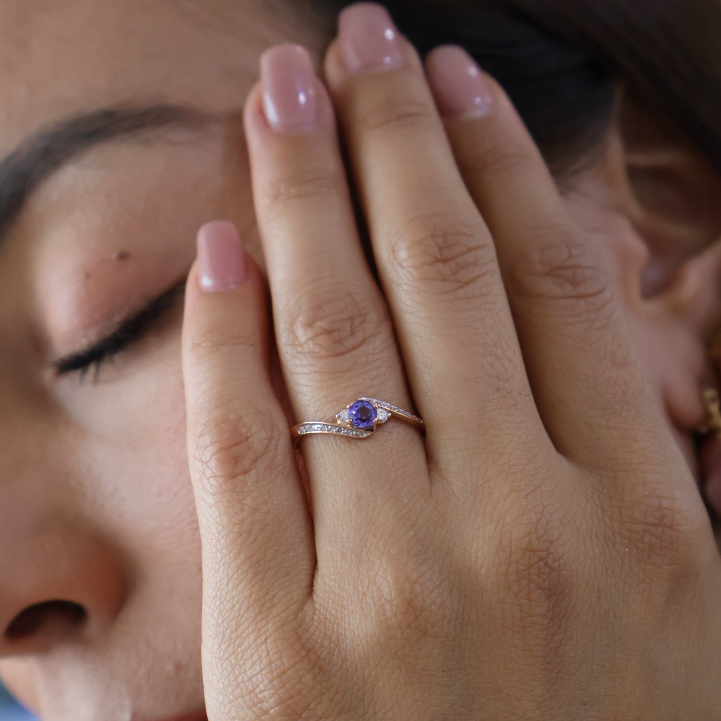 Anillo Madelyne en Oro 14k con Tanzanita 0.40 ct