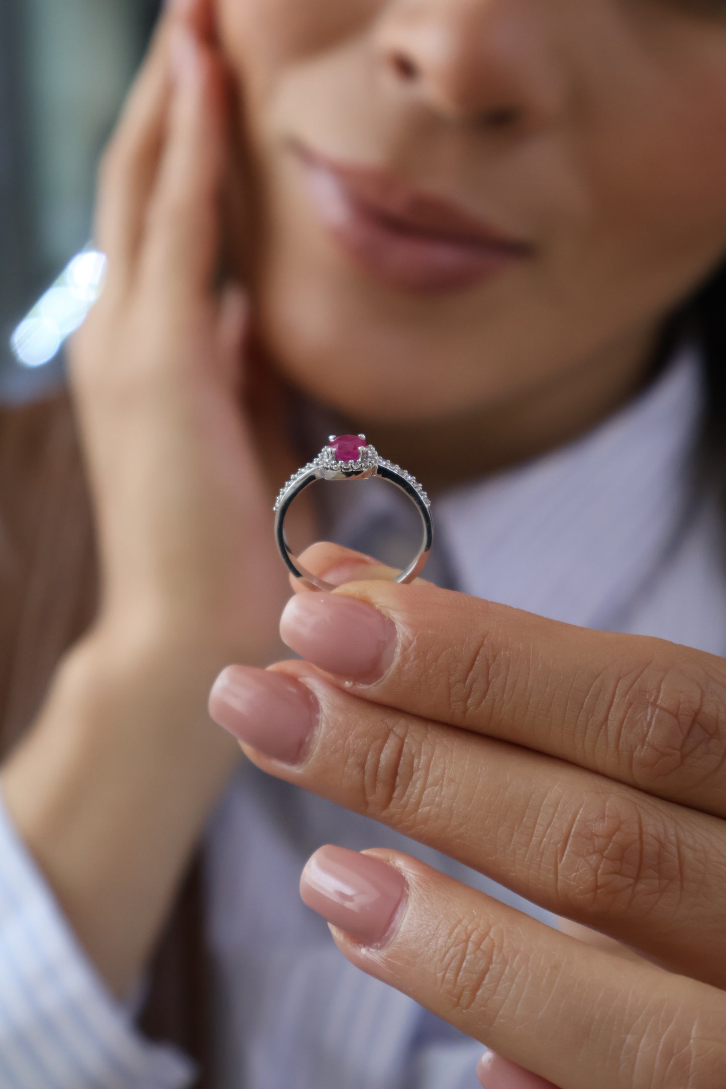 Anillo Allison en Oro 10k con Rubi Natural 0.35 ct