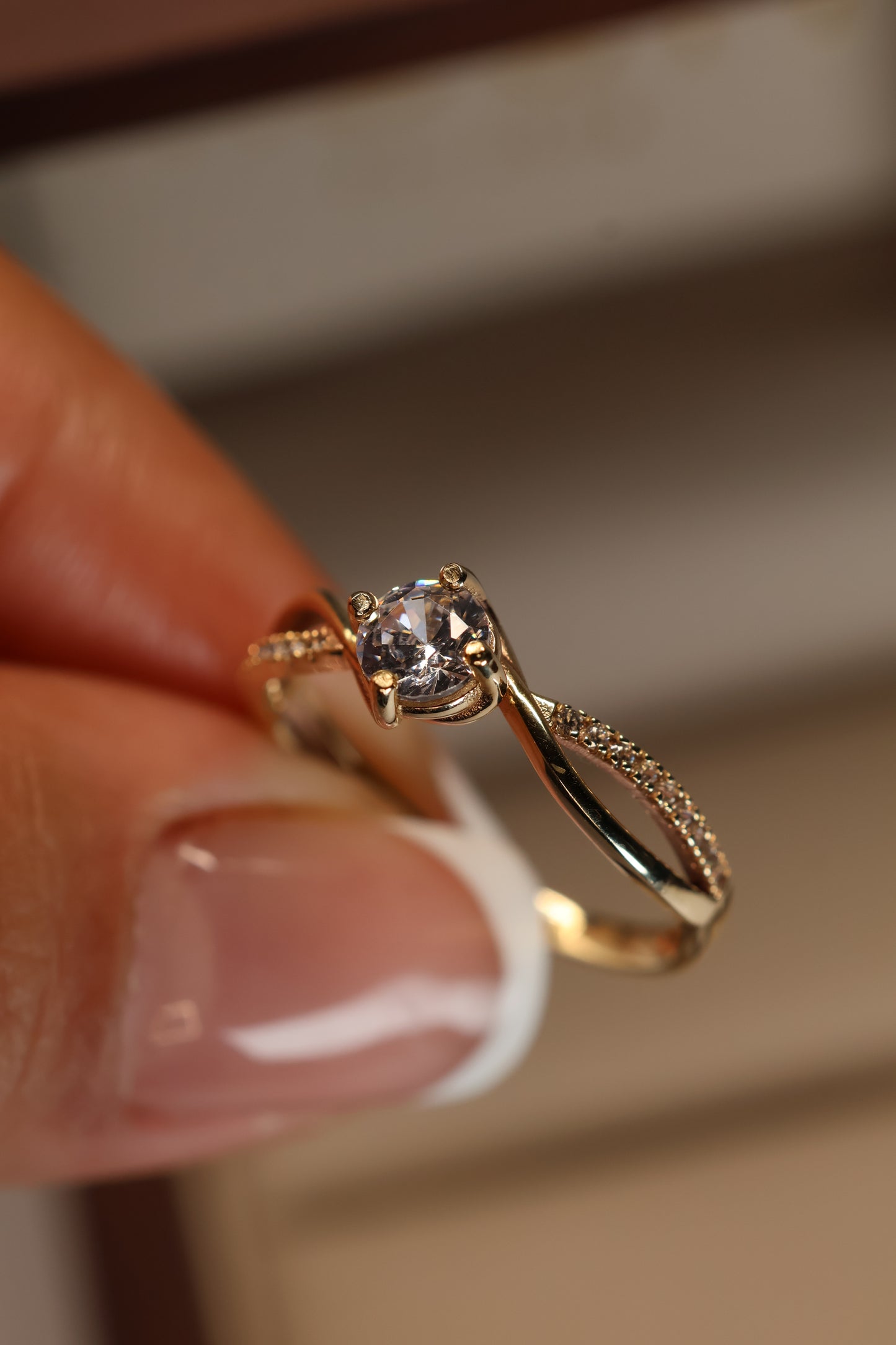 Anillo Ethernel en oro amarillo 10k