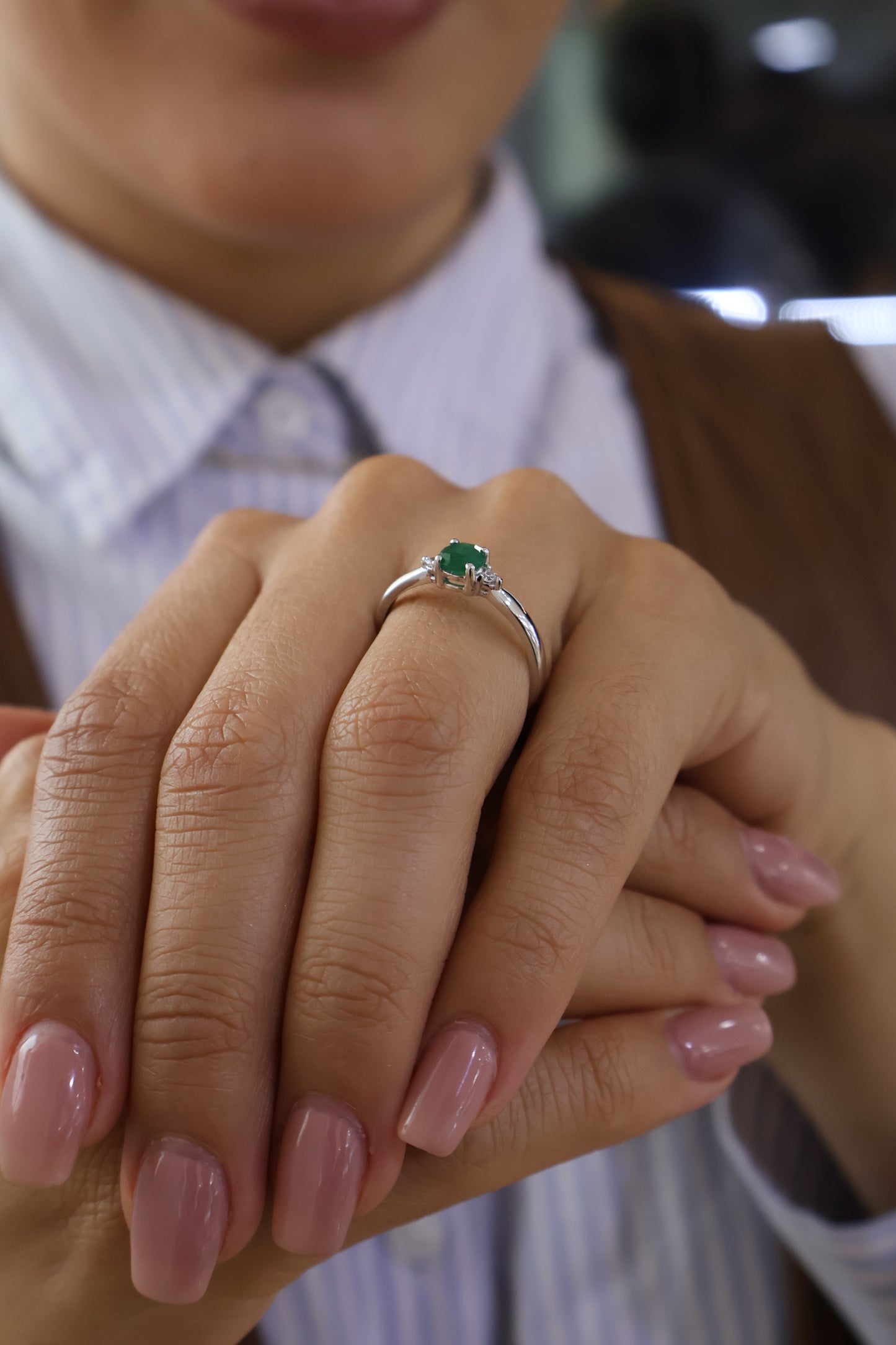 Anillo Natasha en Oro 14k con Esmeralda 0.50ct