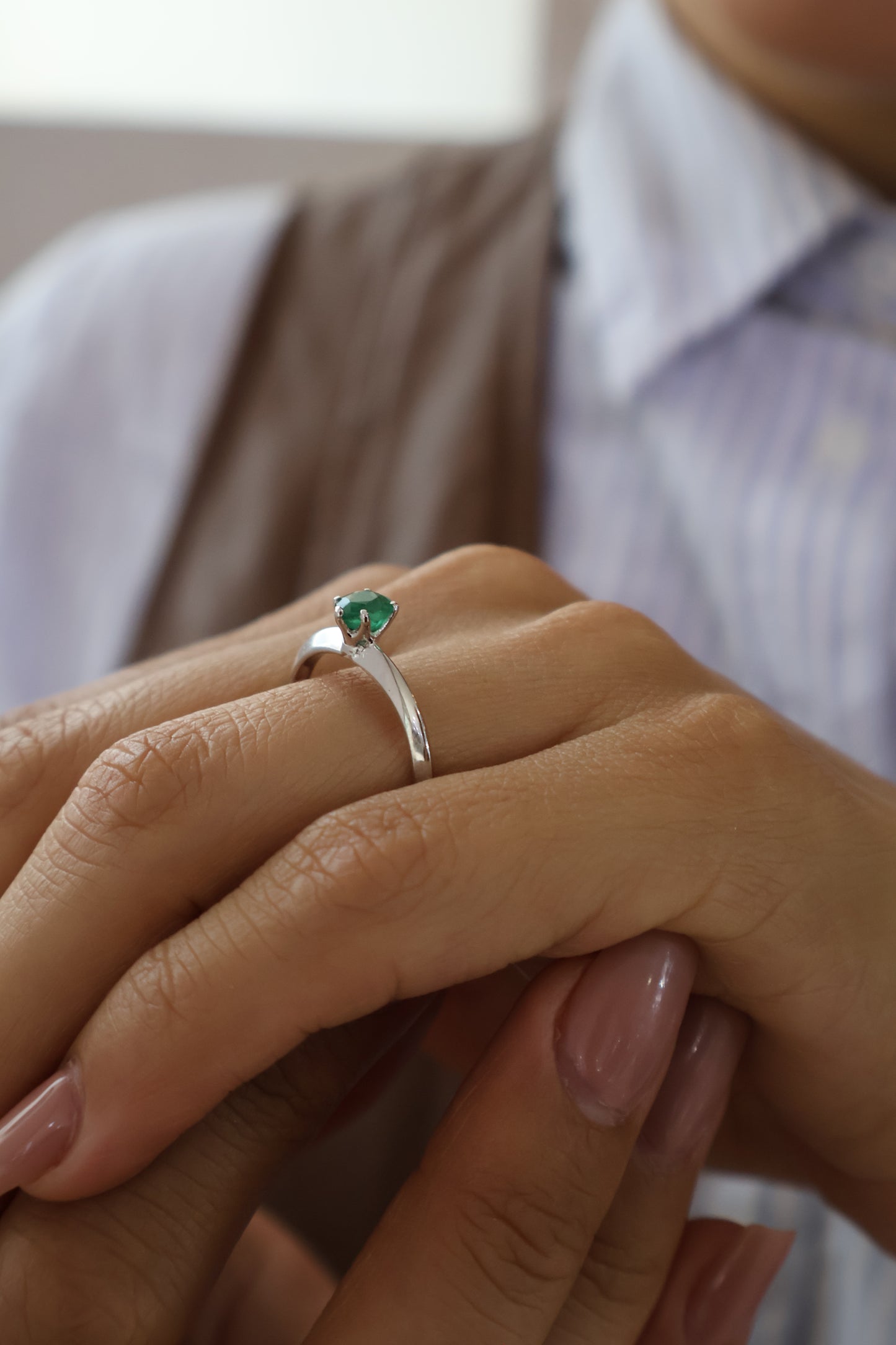 Anillo Zoe en Oro 14k con Esmeralda 0.50 ct