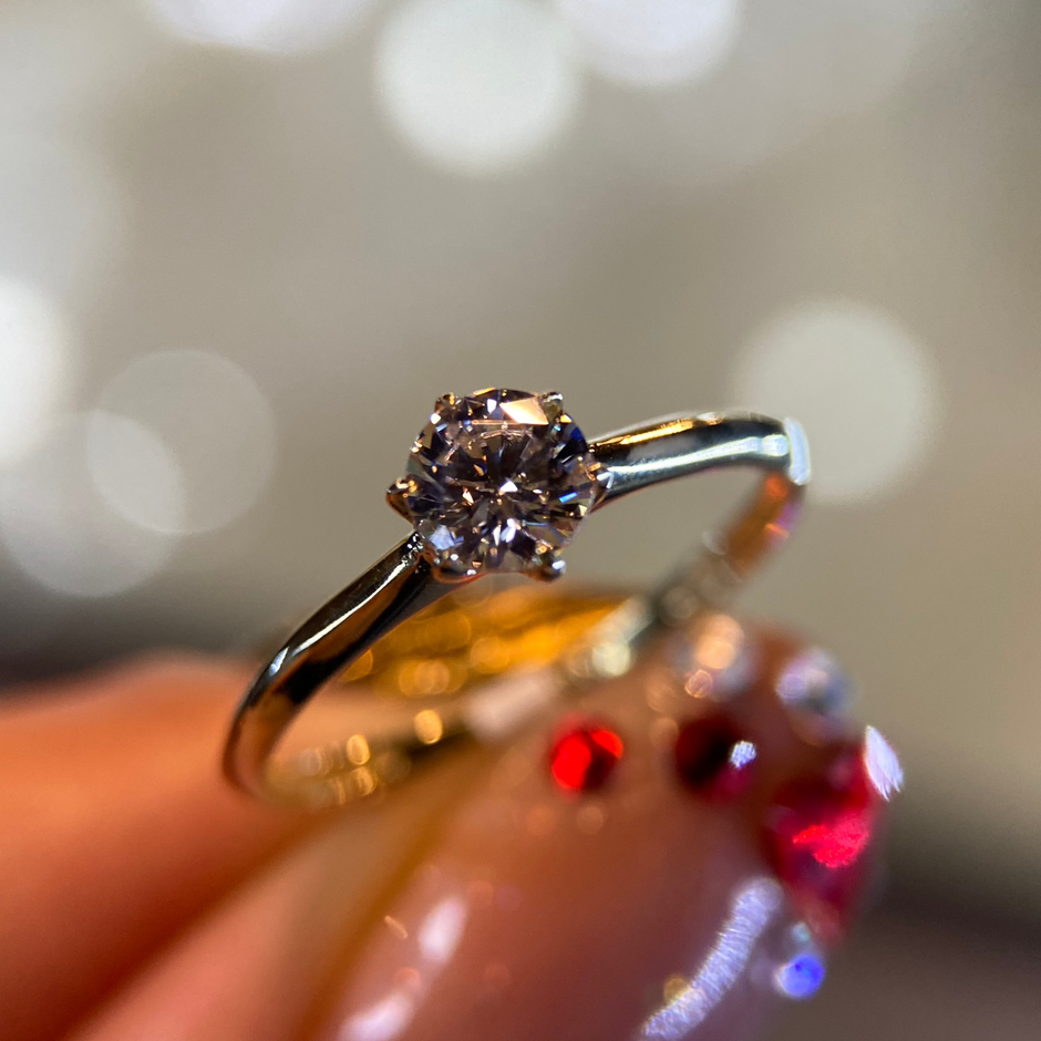 Anillo Eurídice en oro