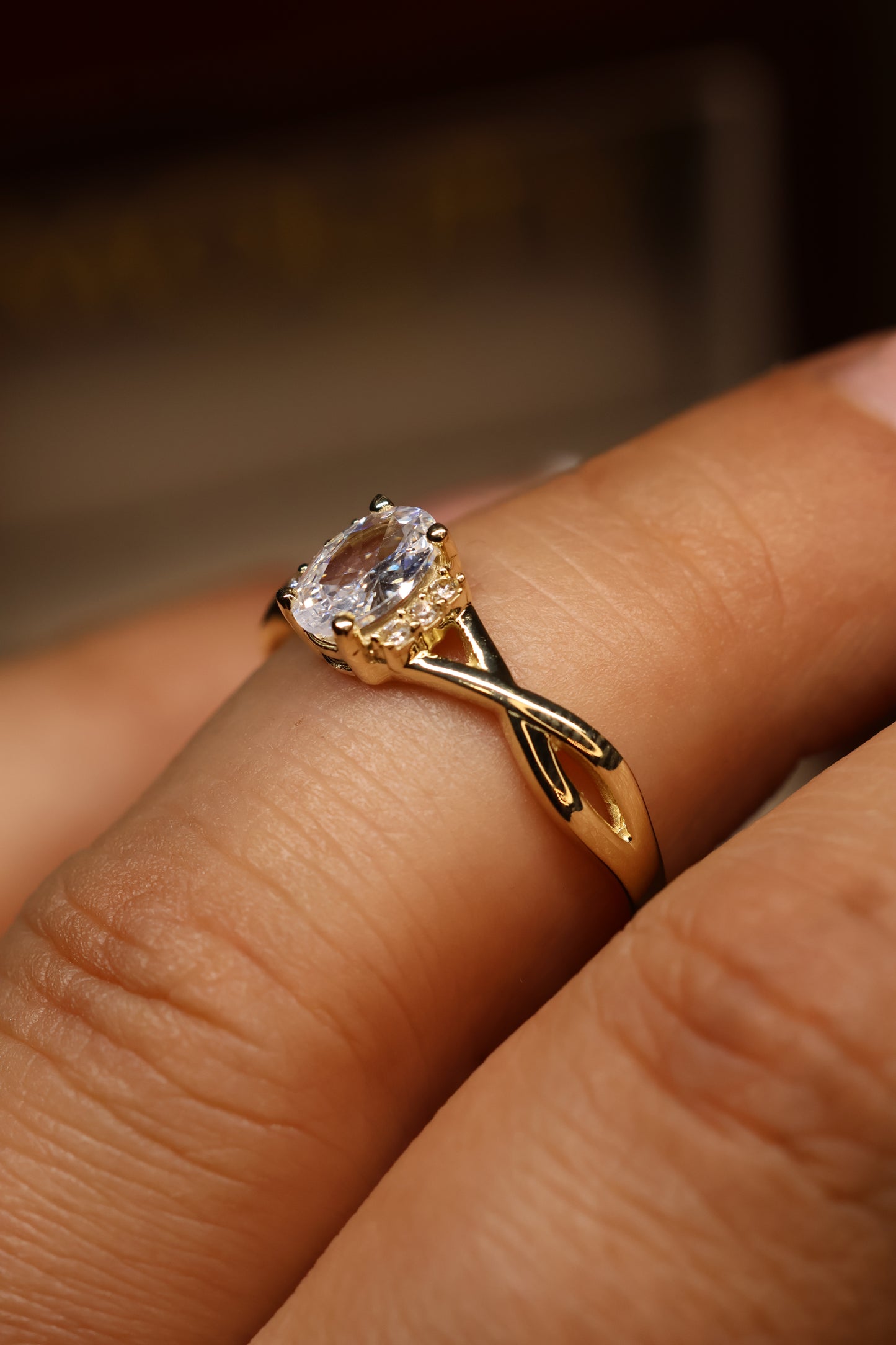 Anillo en Oro Amarillo 14k con Circonia Mod. 15890