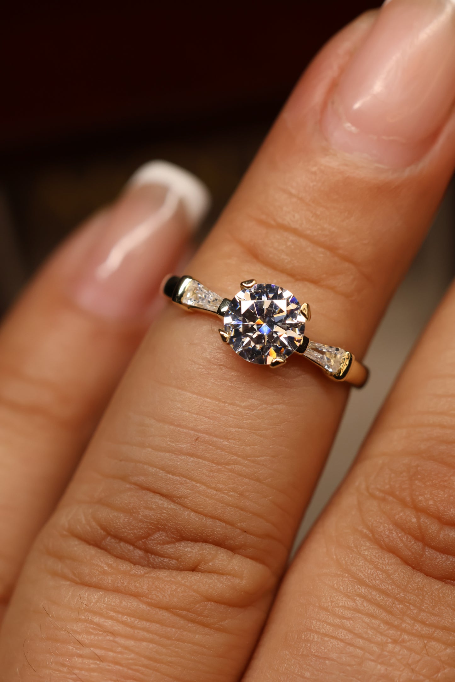Anillo en Oro Amarillo 14k con Circonia Mod. 15889