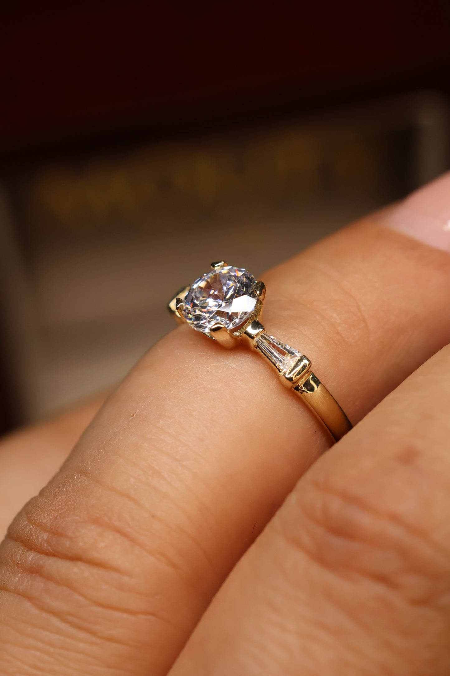 Anillo en Oro Amarillo 14k con Circonia Mod. 15889