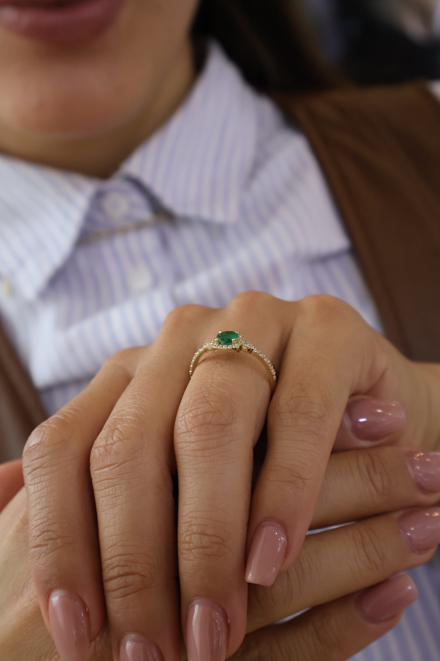 Anillo Cloe en Oro 14k con Esmeralda 0.50 ct