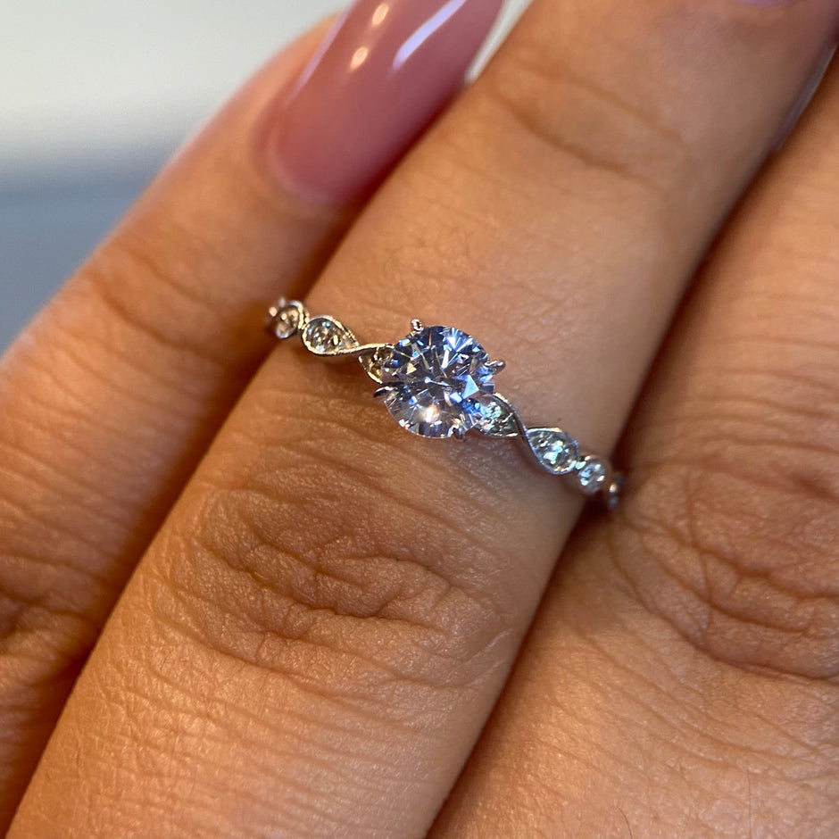 Anillo de compromiso en oro
