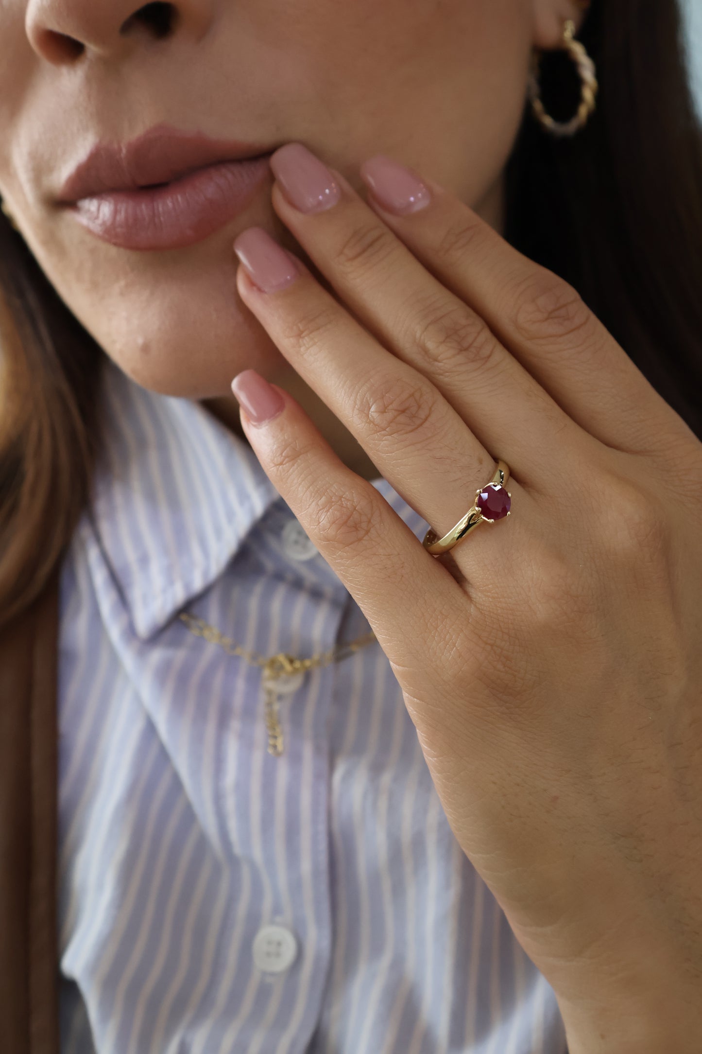 Anillo Amaya en Oro 14k con Rubi 1.2 ct