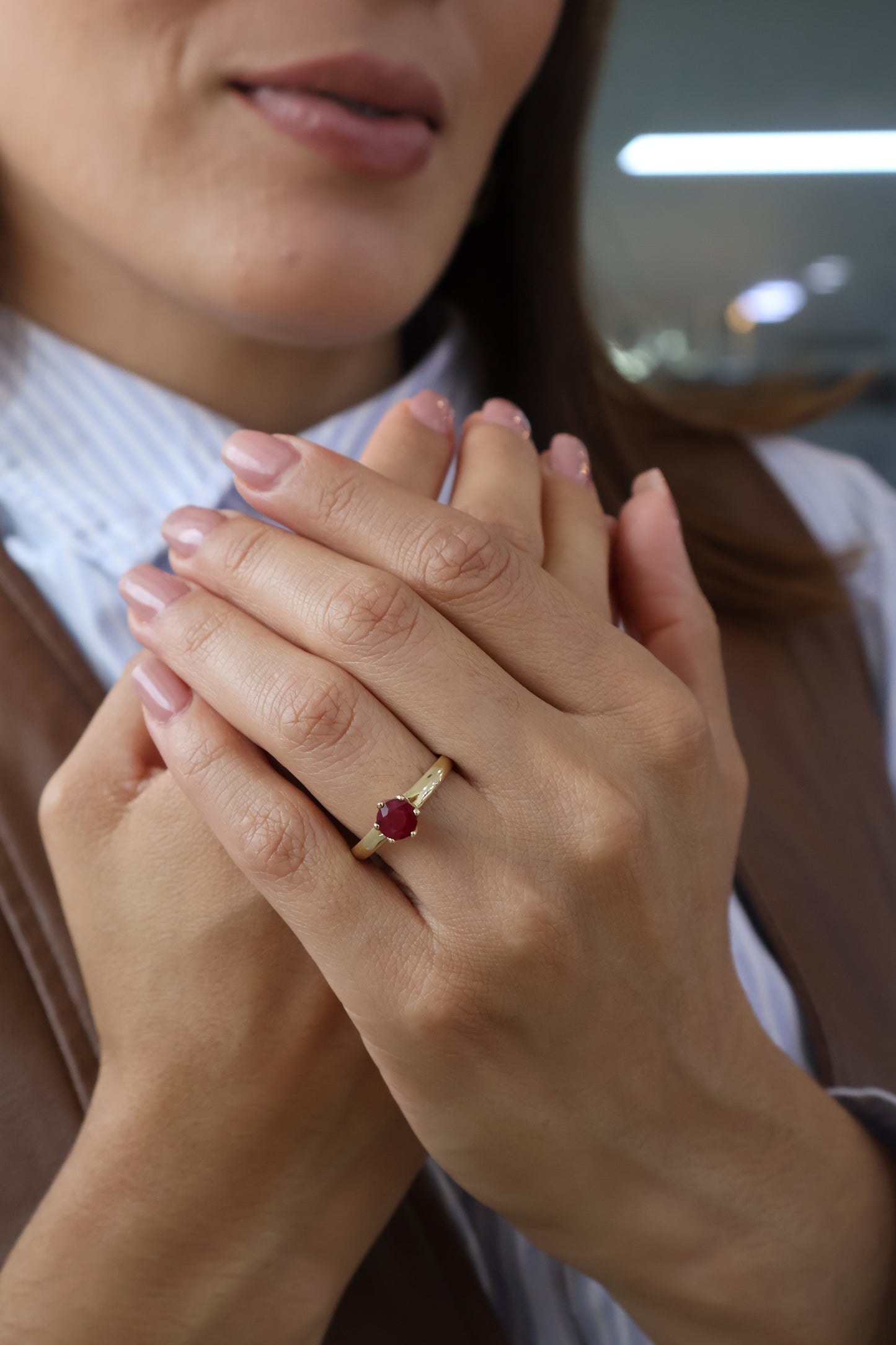 Anillo Amaya en Oro 14k con Rubi 1.2 ct