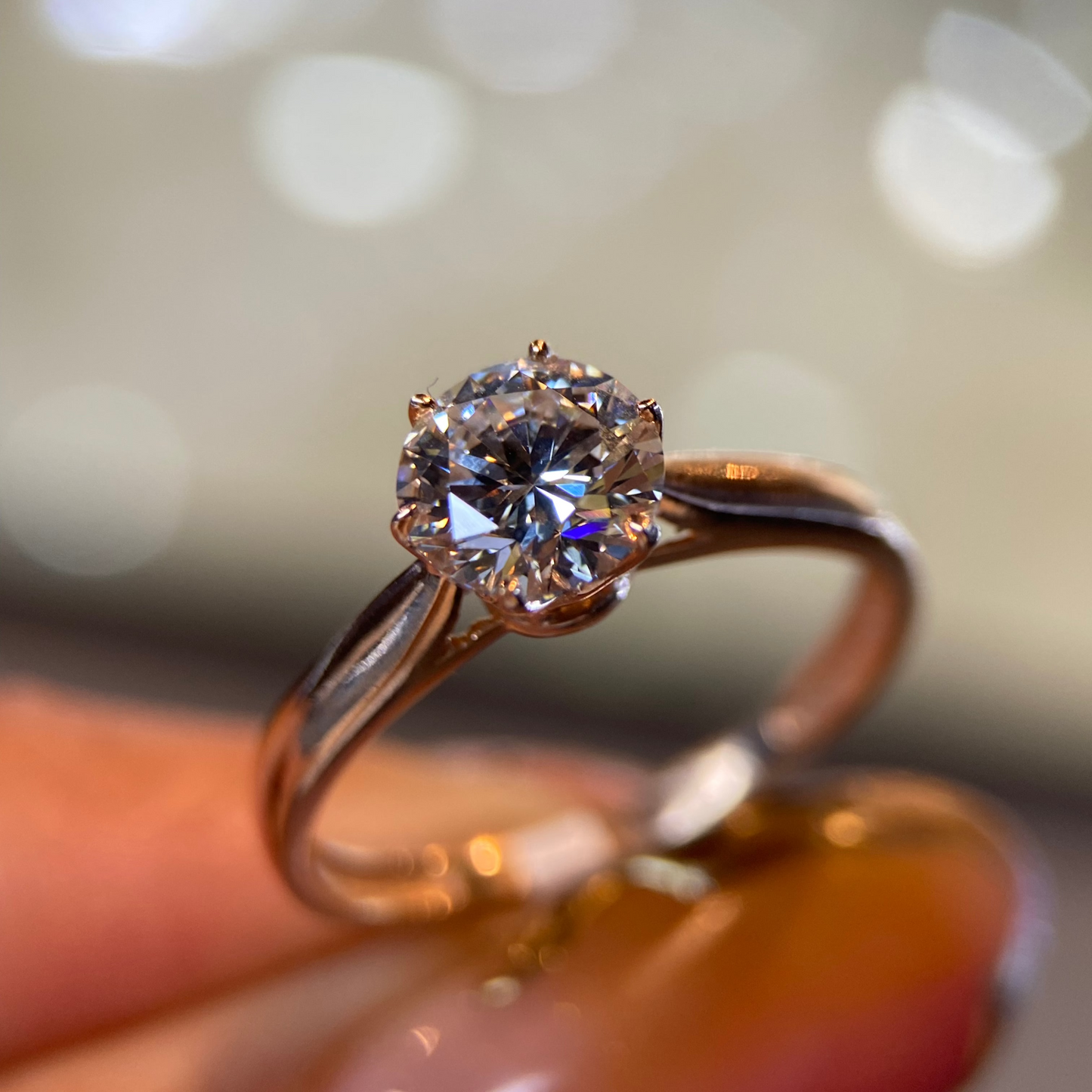 Anillo en Oro Rosa 14k con Moissanita 1.0ct Mod.15900
